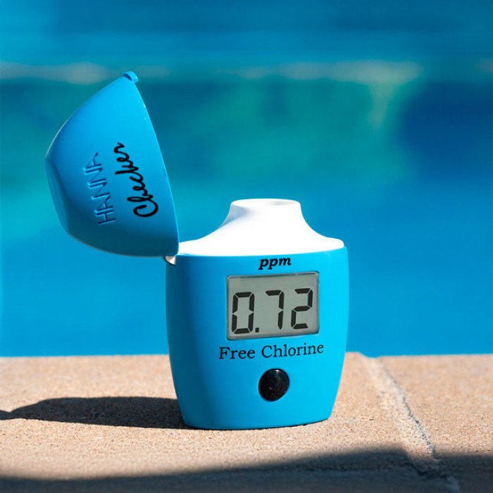 Checker® HC HI701 — Portable Colorimeter for Free Chlorine Measurement