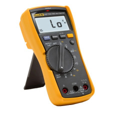 Цифровой мультиметр Fluke 117 True RMS с бесконтактным детектором напряжения
